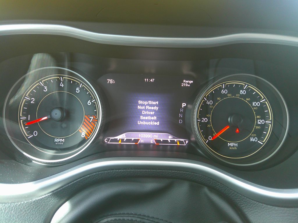 Photo 16 of this JEEP CHEROKEE