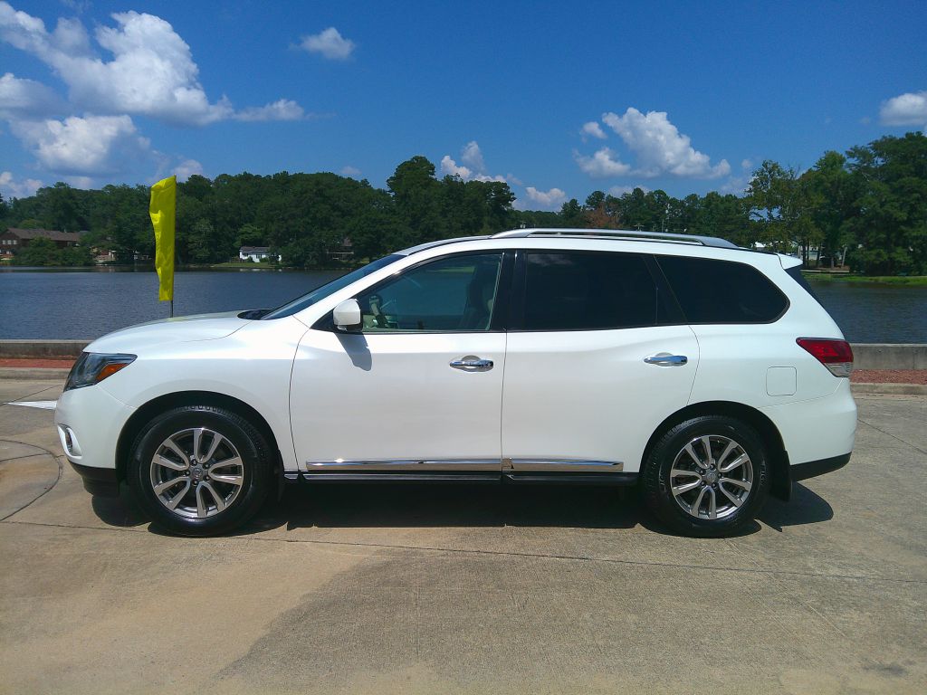 Photo 3 of this NISSAN PATHFINDER