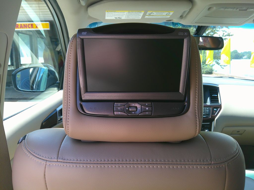 Photo 18 of this NISSAN PATHFINDER
