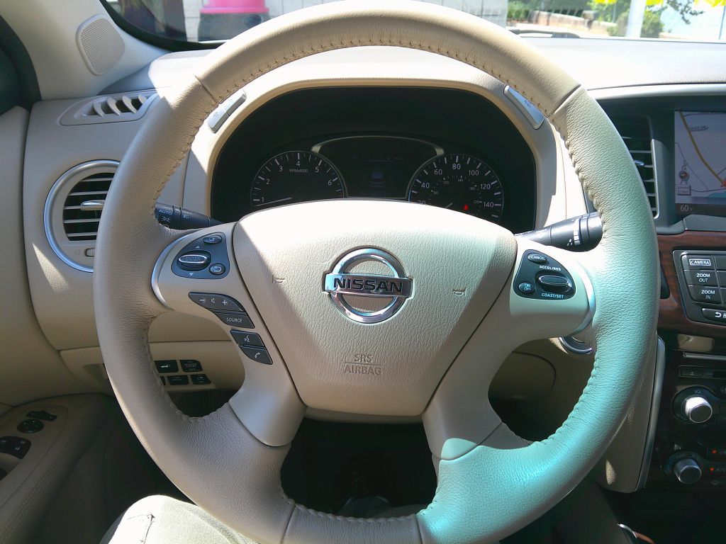 Photo 19 of this NISSAN PATHFINDER