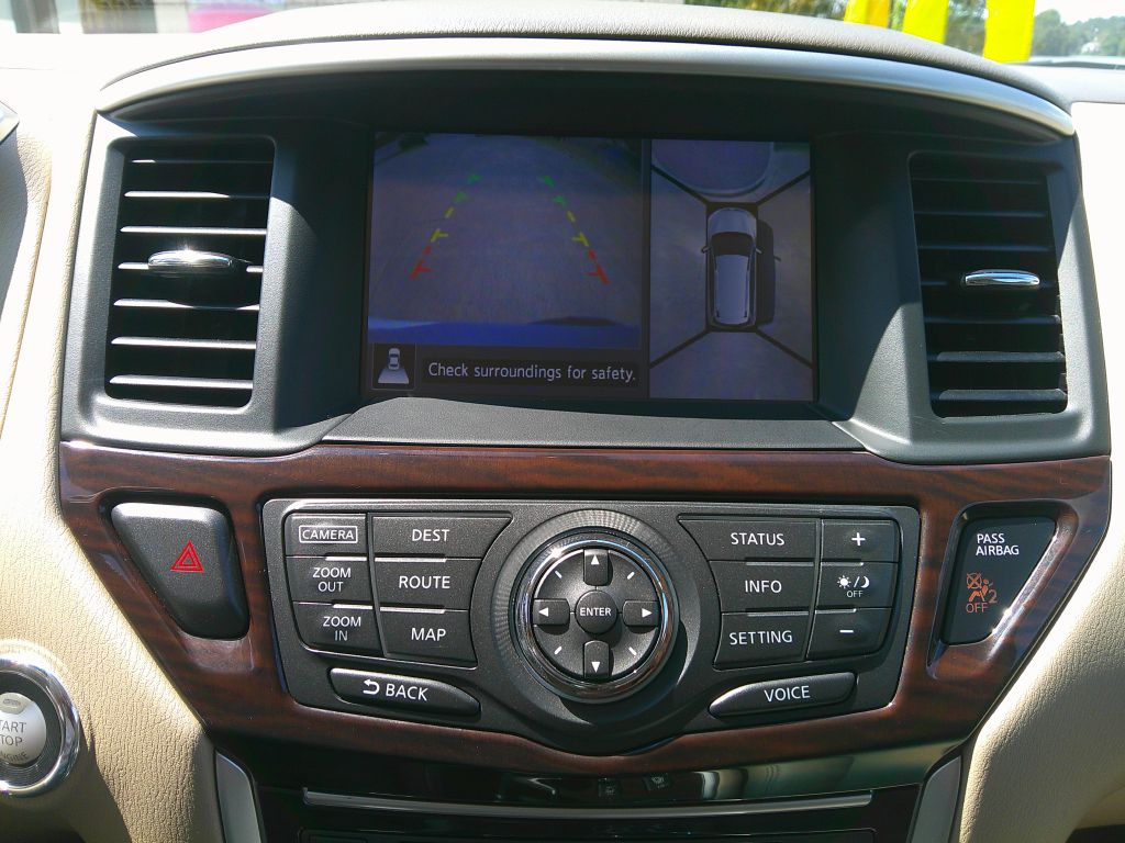 Photo 23 of this NISSAN PATHFINDER