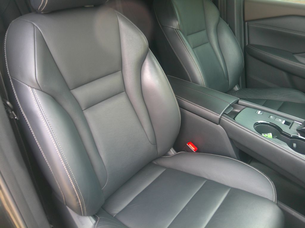 Photo 12 of this NISSAN ROGUE