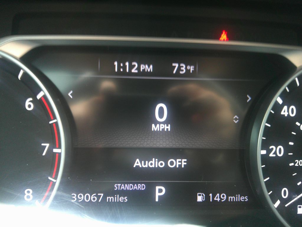 Photo 18 of this NISSAN ROGUE