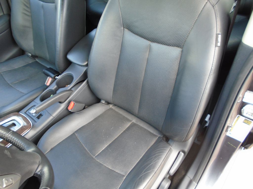 Photo 11 of this NISSAN SENTRA
