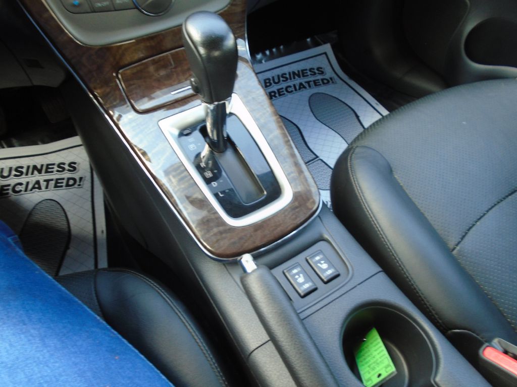 Photo 20 of this NISSAN SENTRA