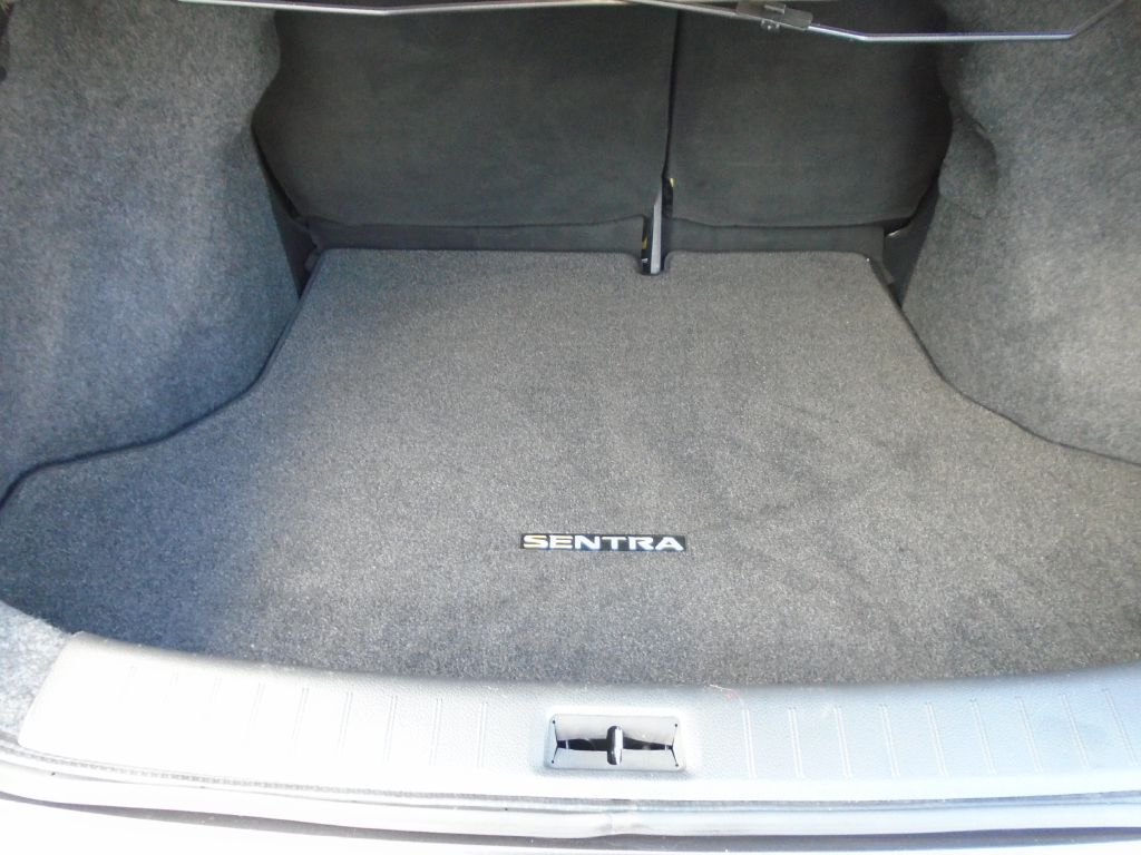 Photo 22 of this NISSAN SENTRA