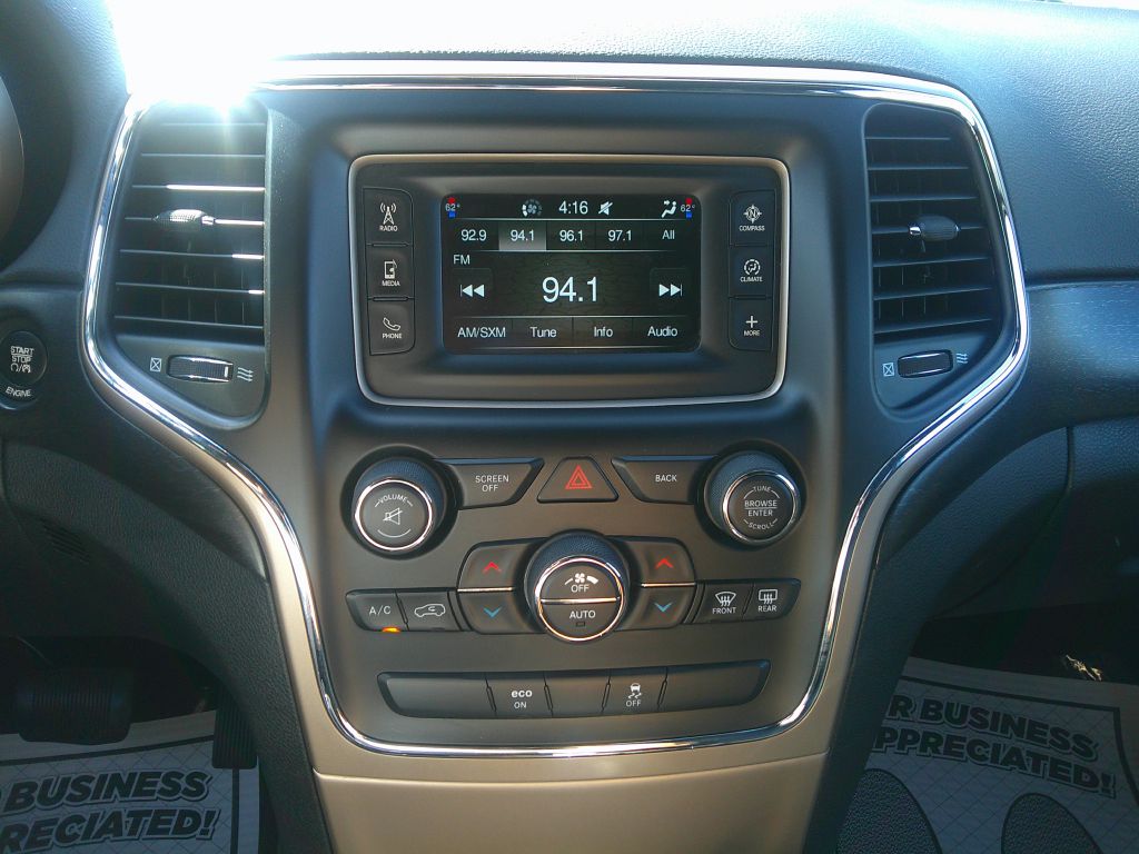 Photo 19 of this JEEP GRAND CHEROKEE