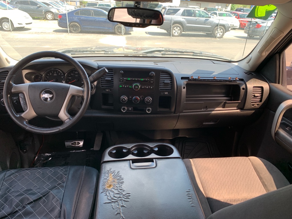 Photo 15 of this CHEVROLET SILVERADO 1500
