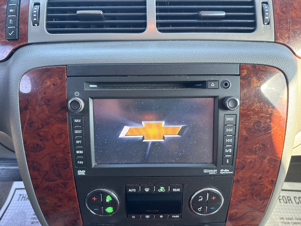 Photo 14 of this CHEVROLET TAHOE