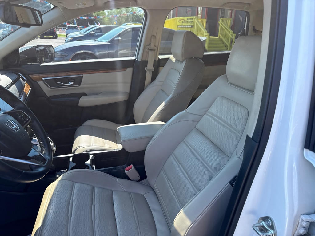 Photo 10 of this HONDA CR-V