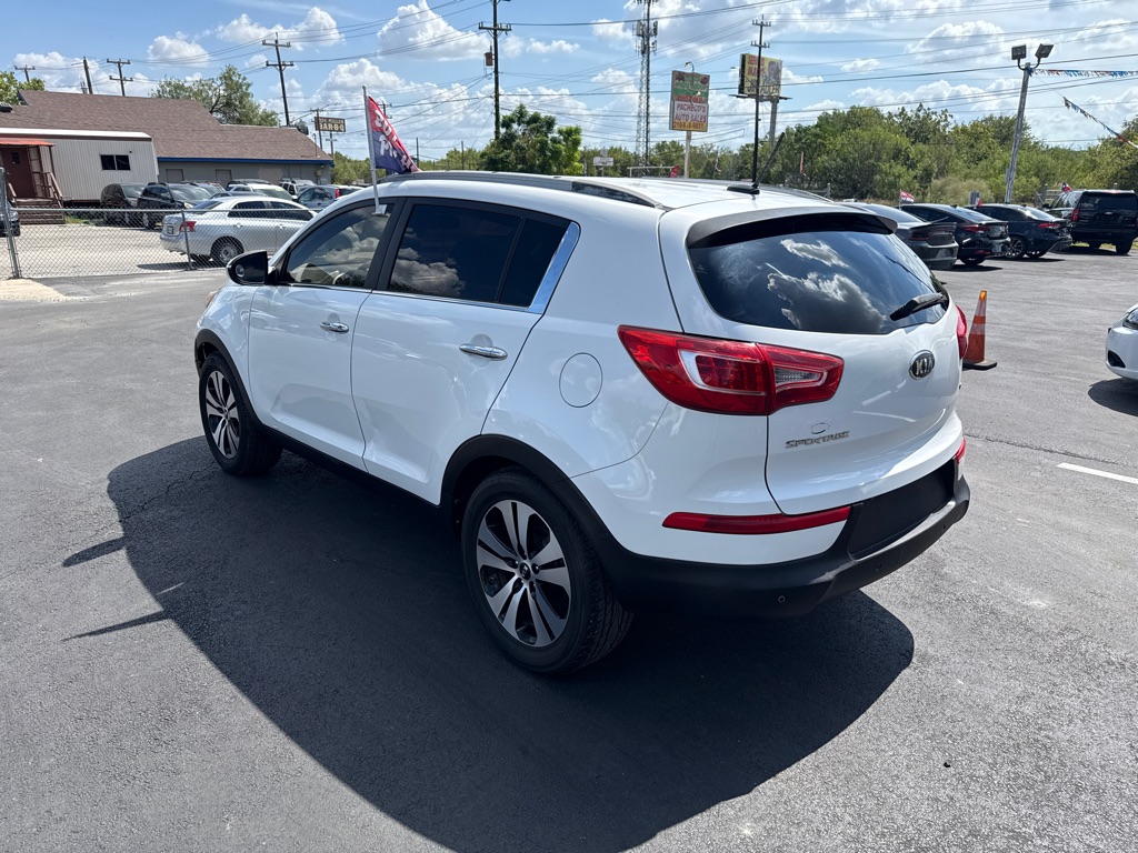 Photo 5 of this KIA SPORTAGE