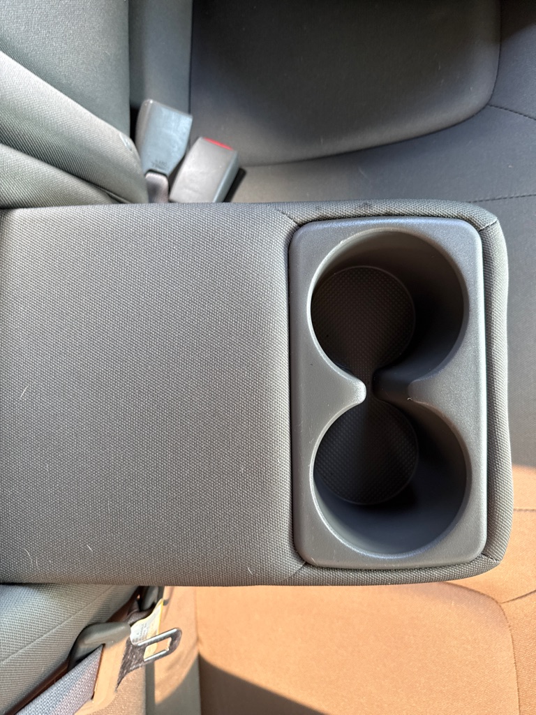 Photo 13 of this KIA SPORTAGE
