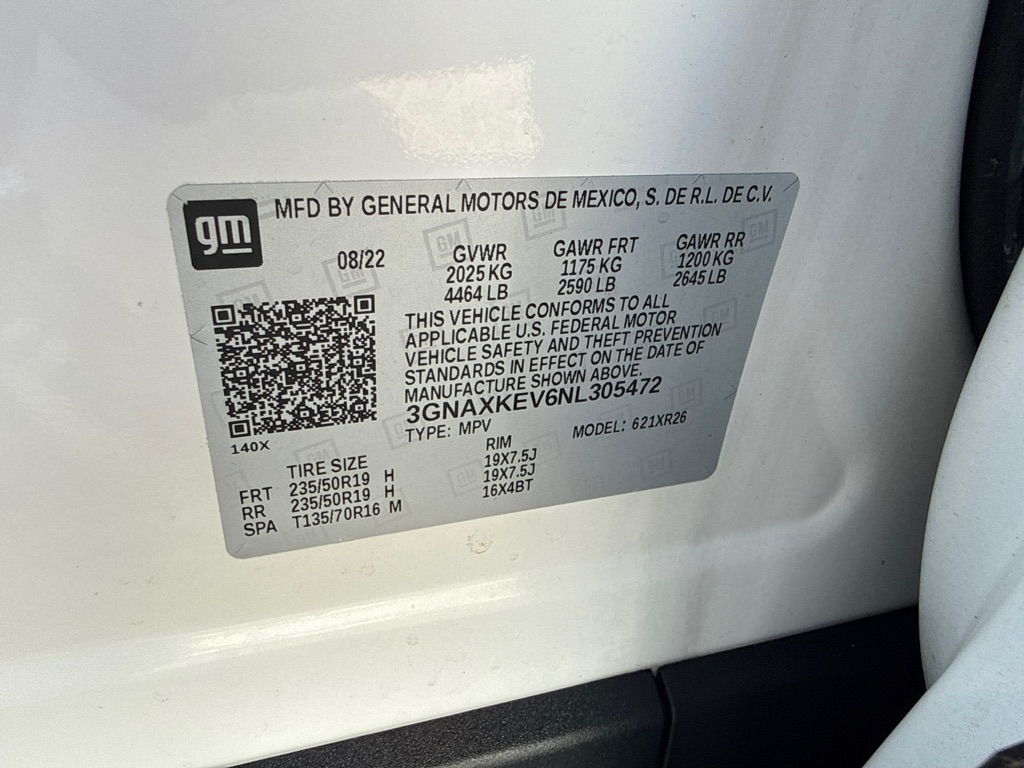 Photo 18 of this CHEVROLET EQUINOX