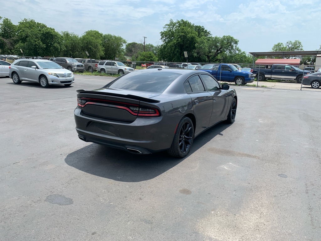 Photo 3 of this DODGE CHARGER