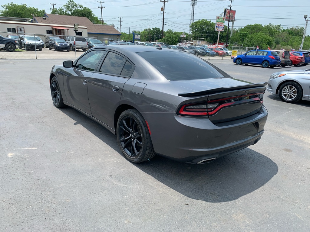 Photo 5 of this DODGE CHARGER