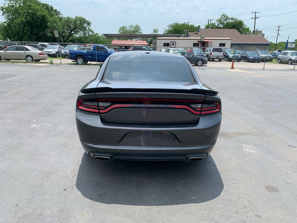 Photo 4 of this DODGE CHARGER