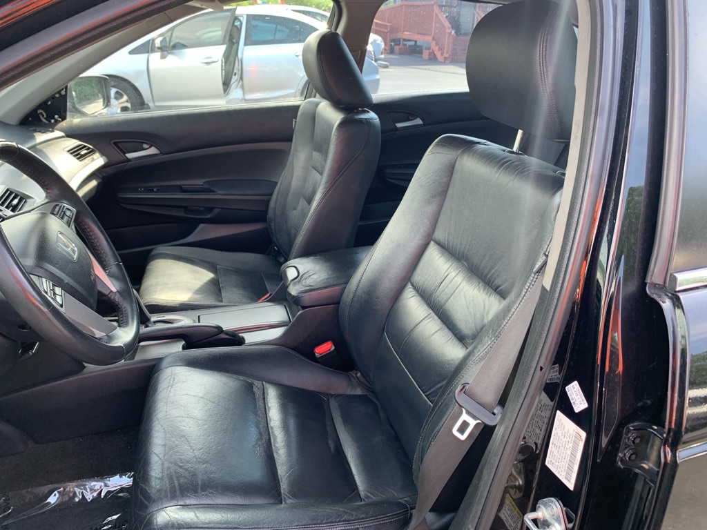 Photo 10 of this HONDA ACCORD