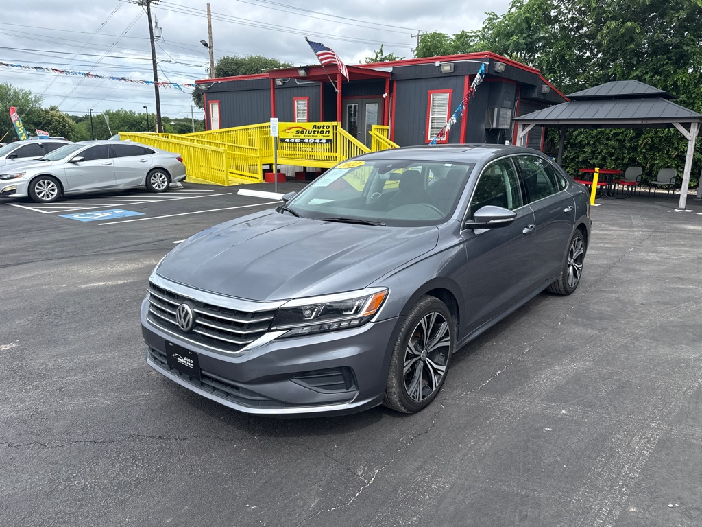 Photo 7 of this VOLKSWAGEN PASSAT