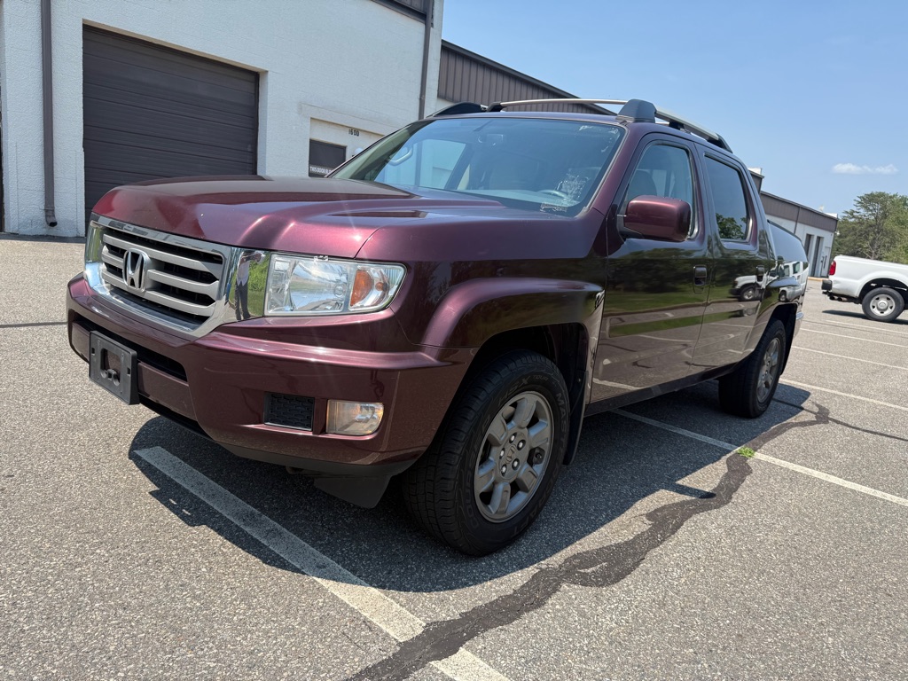 Red (MAROON) 2013 Honda Ridgeline Pickup Truck Four-Wheel Drive Automatic
