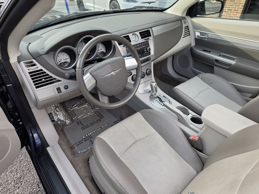 Photo 9 of this CHRYSLER SEBRING