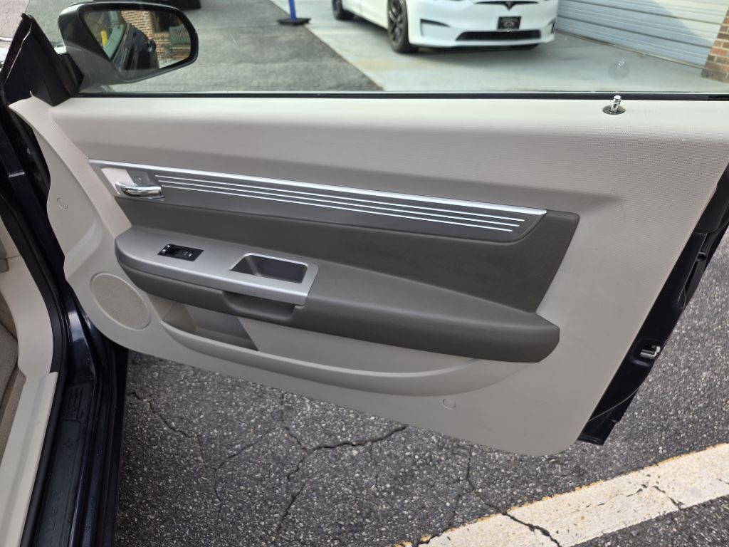 Photo 16 of this CHRYSLER SEBRING