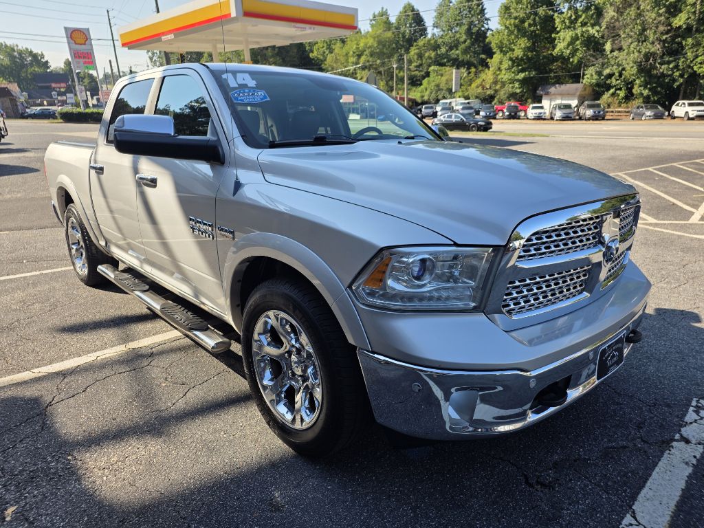 Photo 7 of this RAM 1500