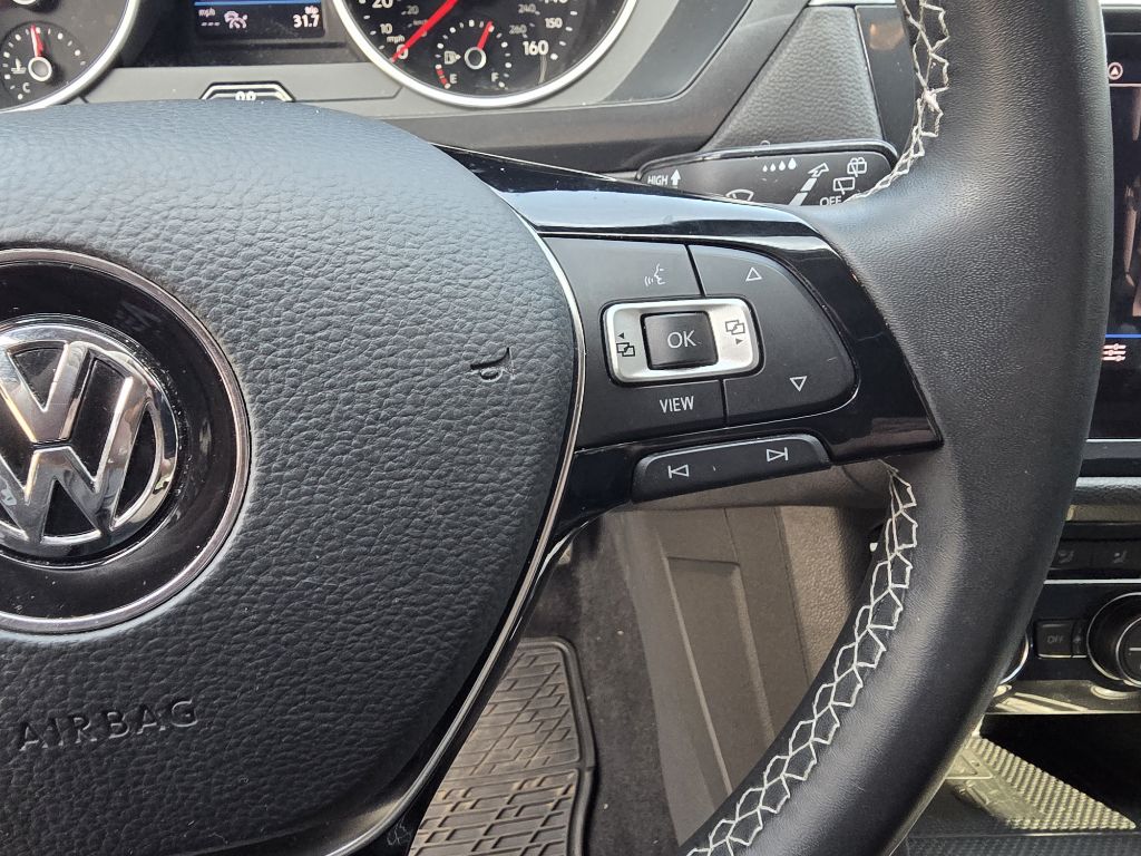 Photo 13 of this VOLKSWAGEN TIGUAN