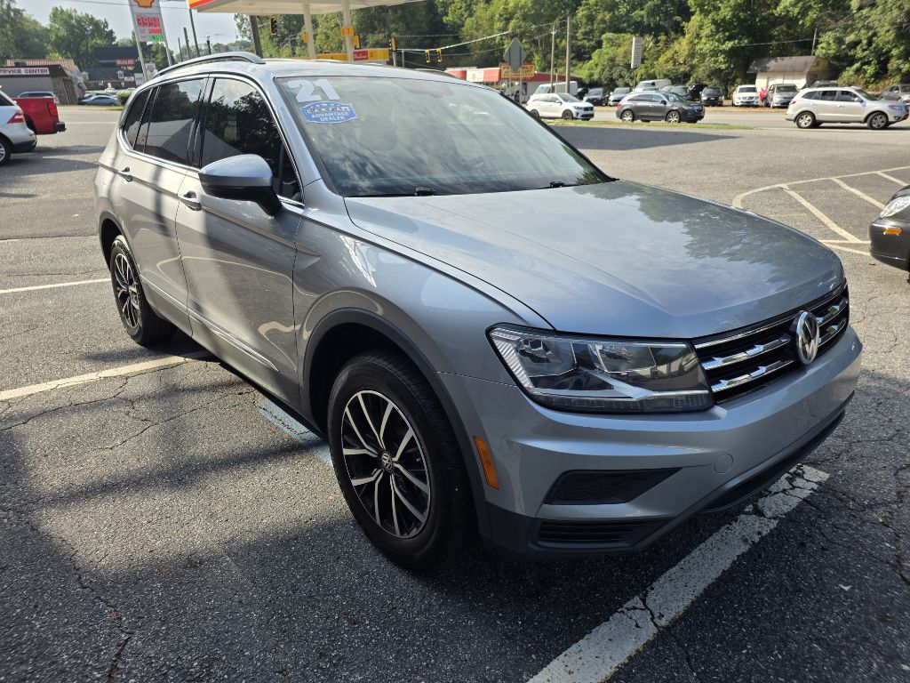Photo 7 of this VOLKSWAGEN TIGUAN