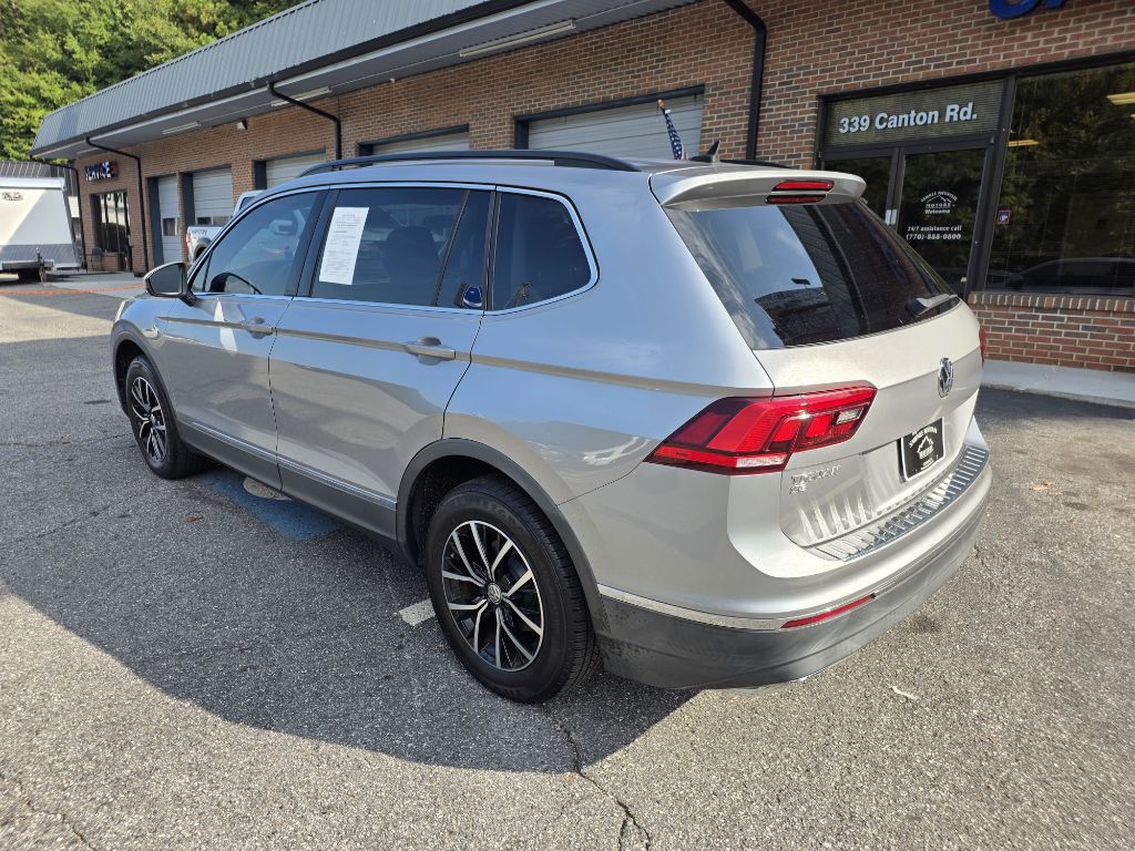 Photo 3 of this VOLKSWAGEN TIGUAN