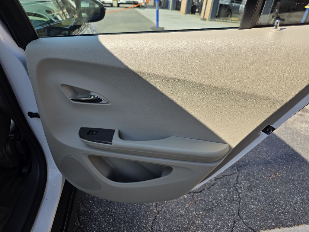 Photo 25 of this CHEVROLET VOLT