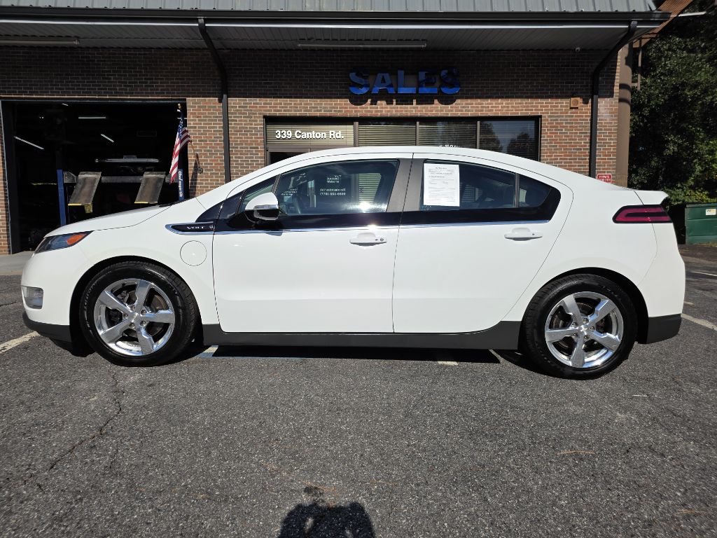 Photo 2 of this CHEVROLET VOLT