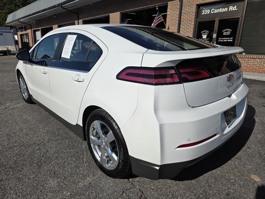 Photo 3 of this CHEVROLET VOLT