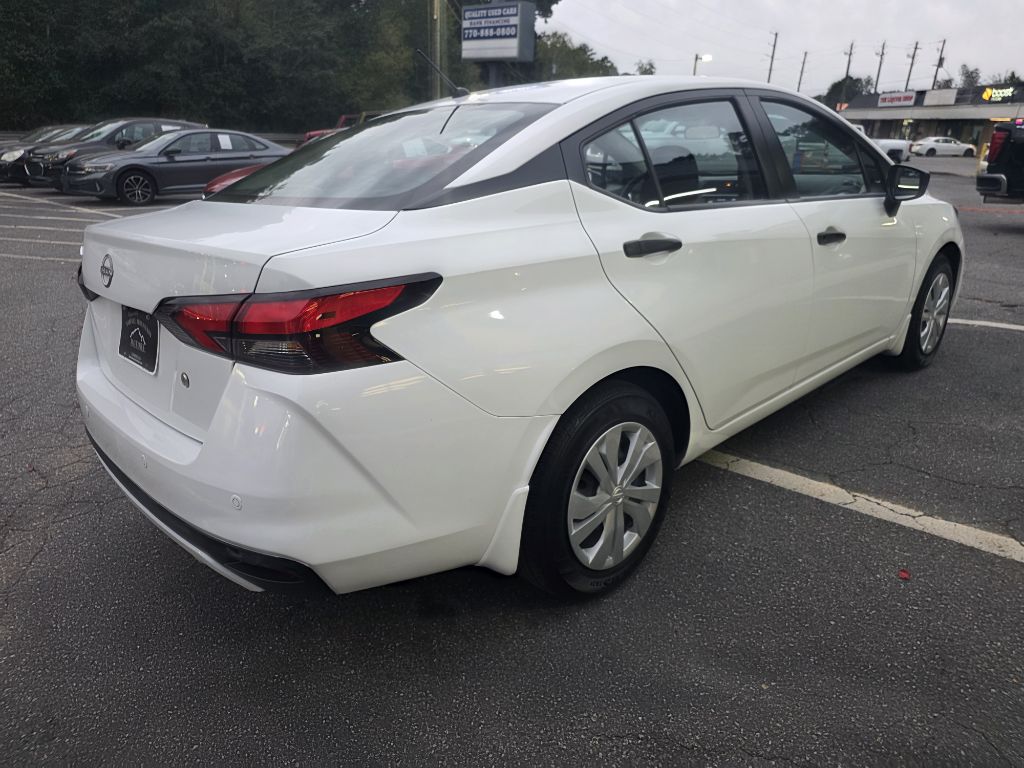 Photo 5 of this NISSAN VERSA