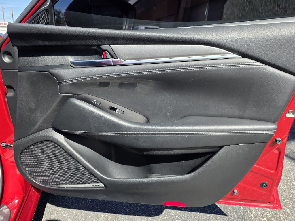 Photo 28 of this MAZDA MAZDA6