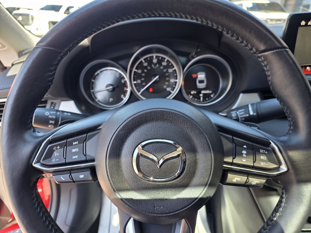 Photo 16 of this MAZDA MAZDA6