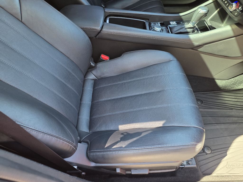 Photo 27 of this MAZDA MAZDA6