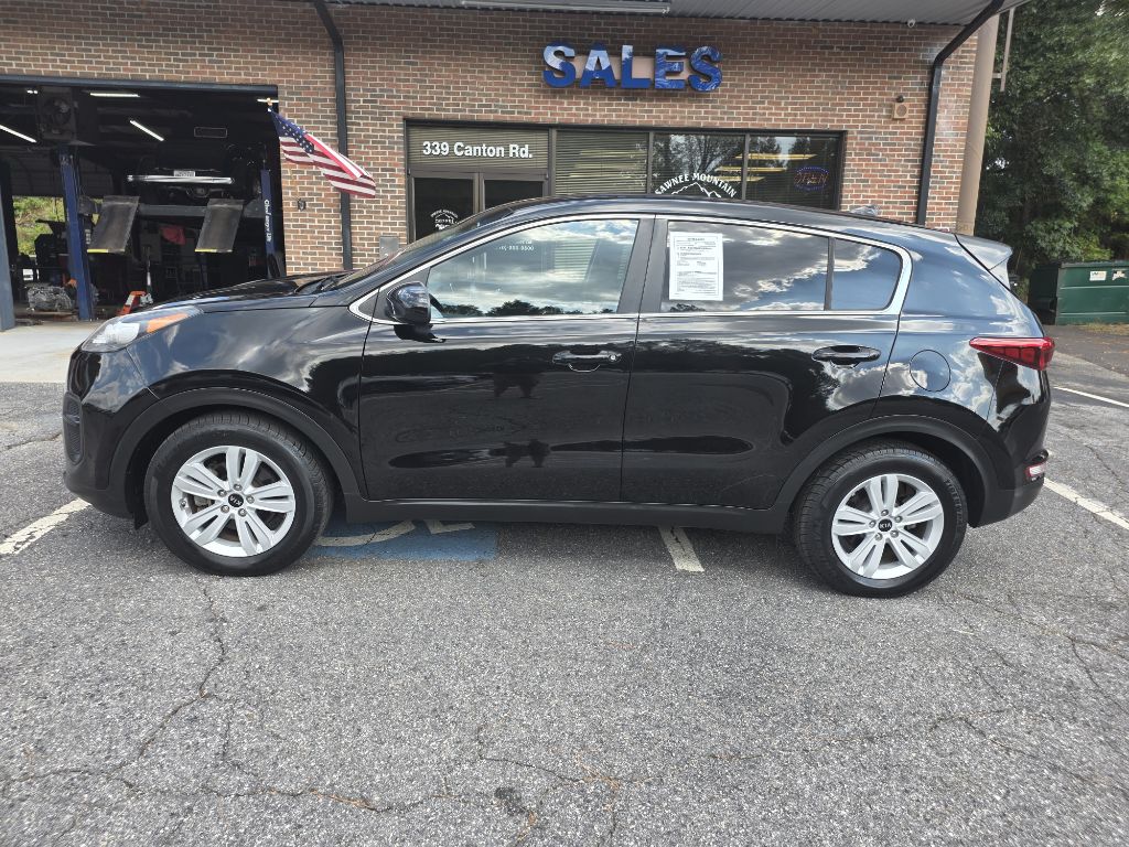 Photo 2 of this KIA SPORTAGE