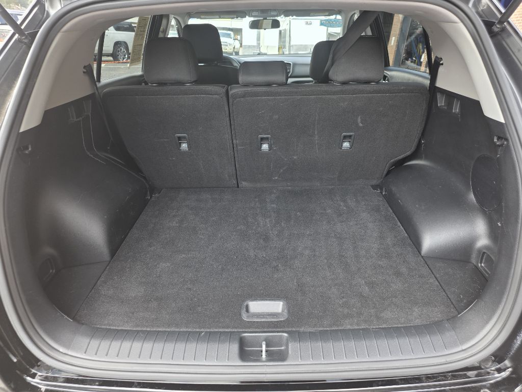Photo 19 of this KIA SPORTAGE