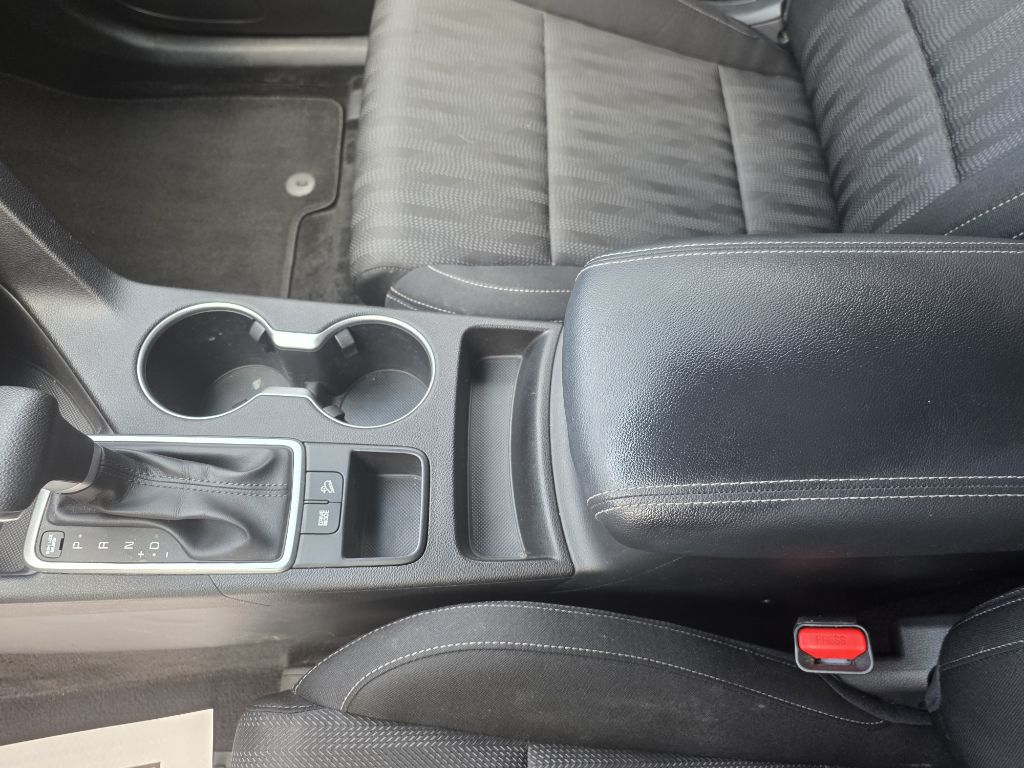 Photo 13 of this KIA SPORTAGE