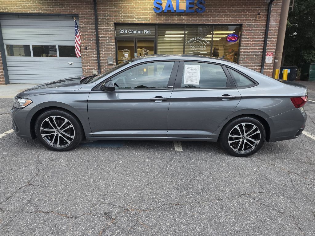 Photo 2 of this VOLKSWAGEN JETTA