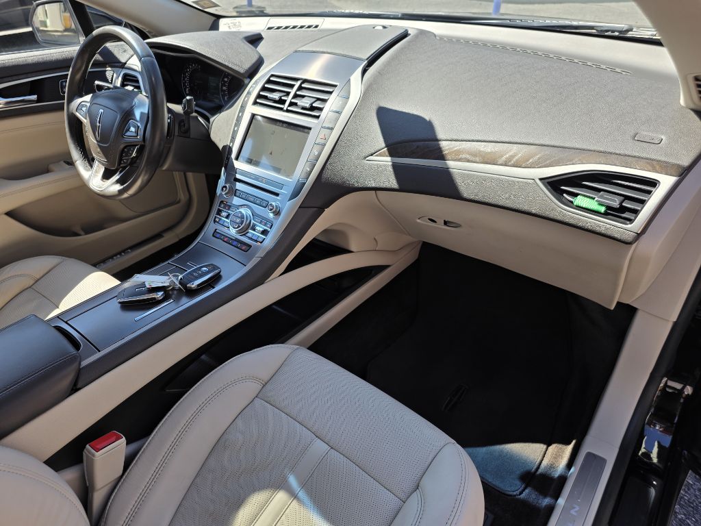 Photo 29 of this LINCOLN MKZ