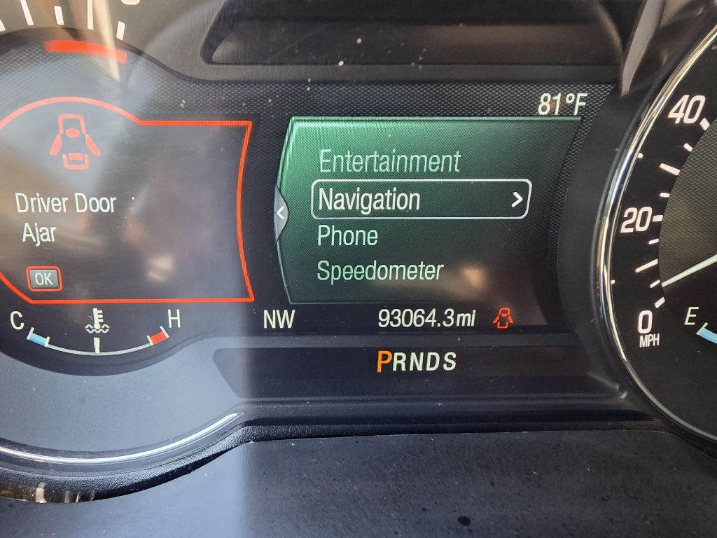 Photo 17 of this LINCOLN MKZ