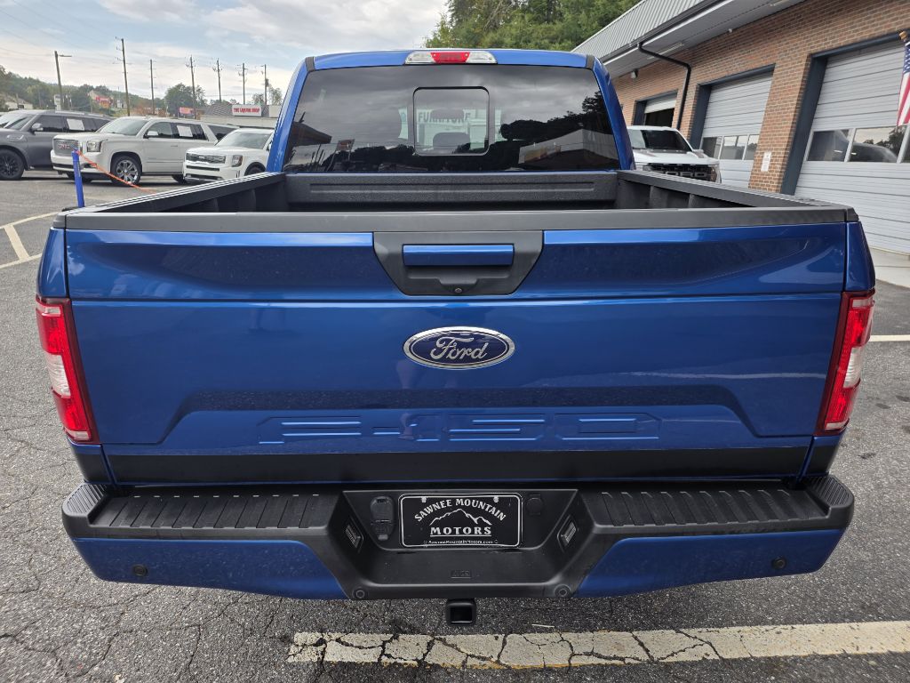 Photo 4 of this FORD F-150