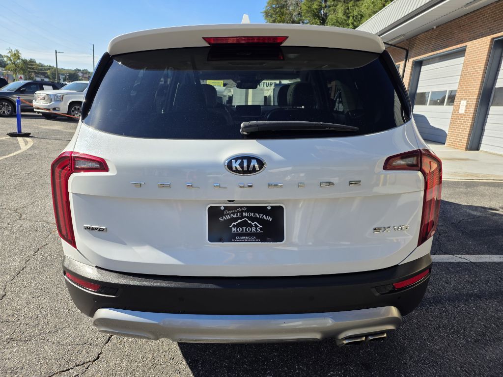 Photo 4 of this KIA TELLURIDE