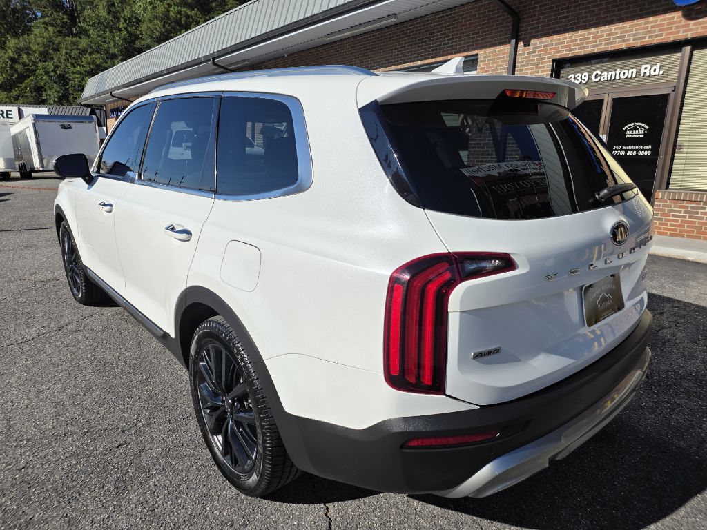 Photo 3 of this KIA TELLURIDE