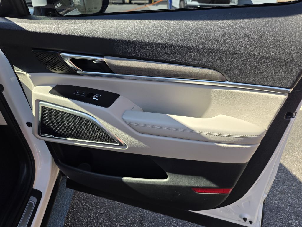 Photo 34 of this KIA TELLURIDE