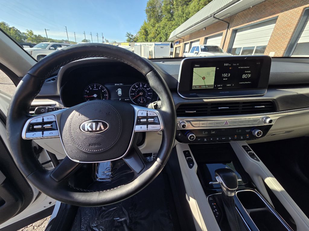 Photo 14 of this KIA TELLURIDE