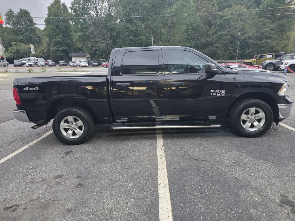 Photo 6 of this RAM 1500 CLASSIC