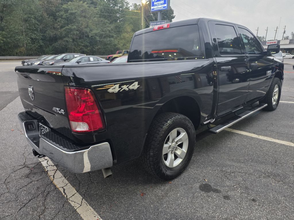Photo 5 of this RAM 1500 CLASSIC