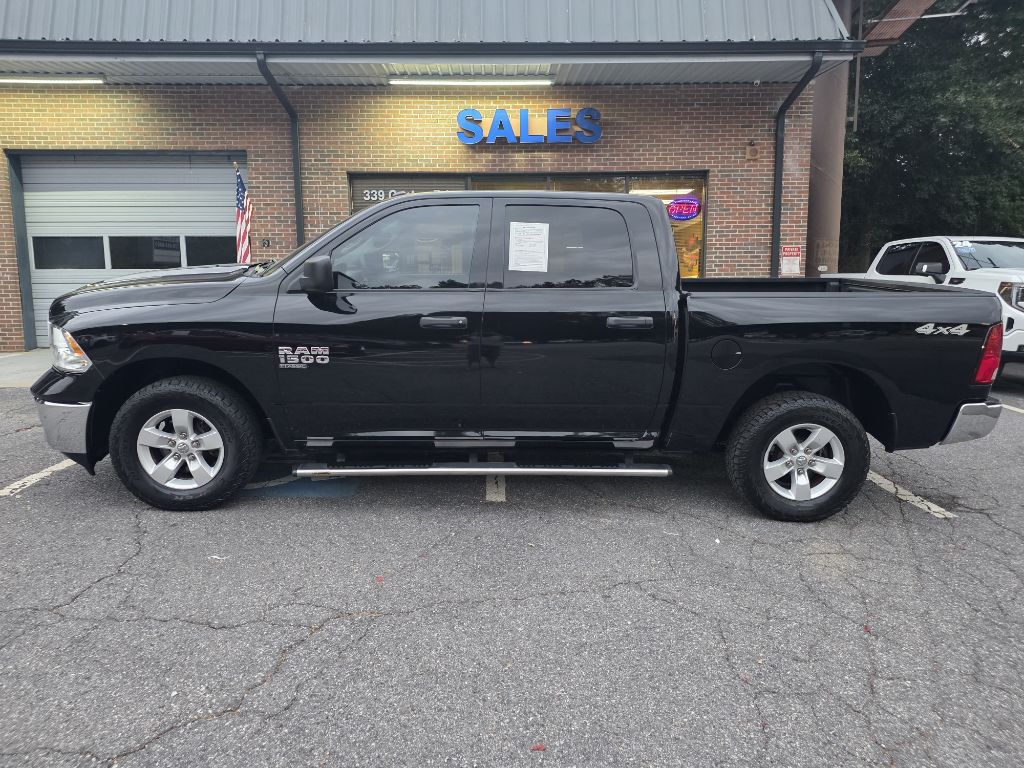 Photo 2 of this RAM 1500 CLASSIC